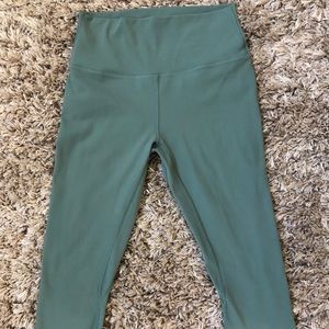 Lululemon cropped leggings
